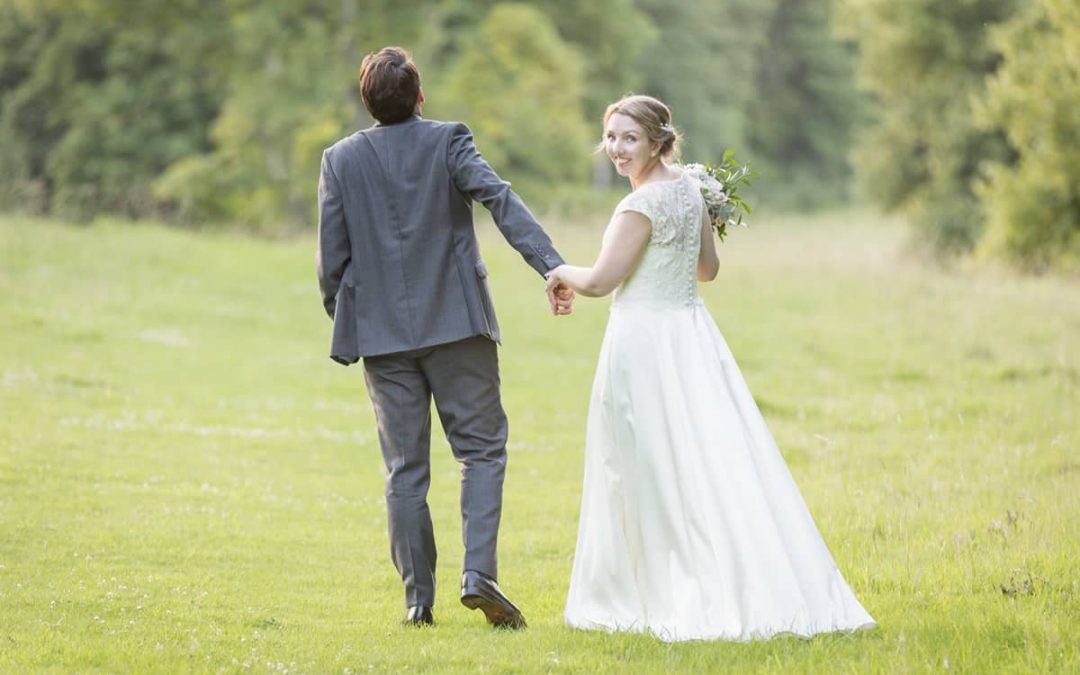 Pretty Country House Wedding | Kent Wedding Photographer