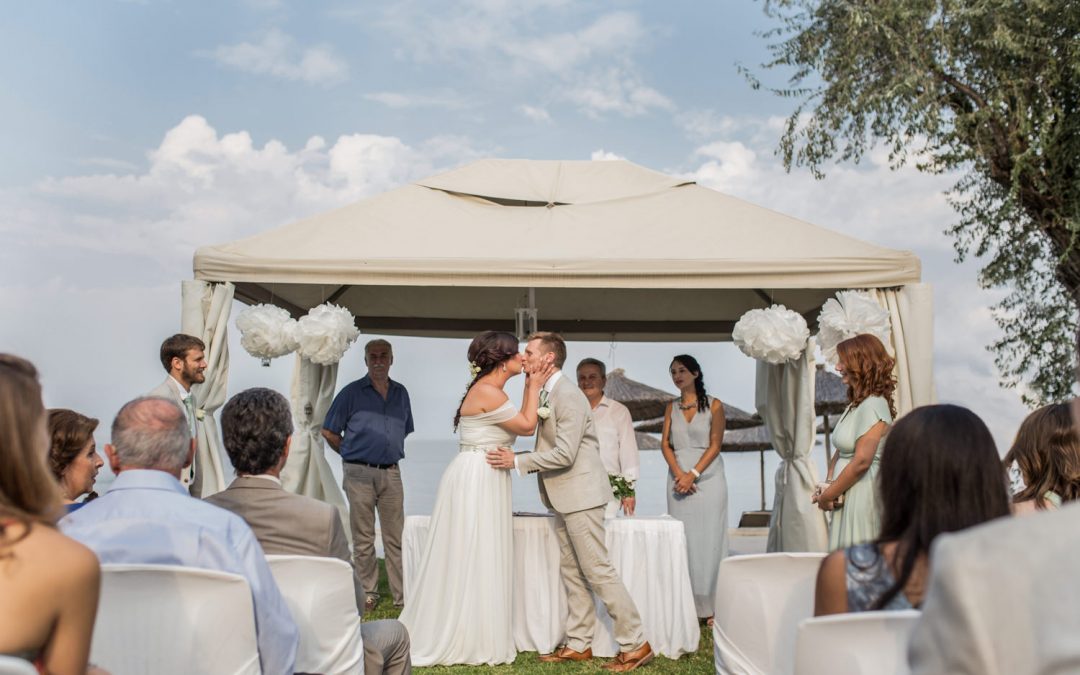 5 Things to Think About When Planning A Destination Wedding